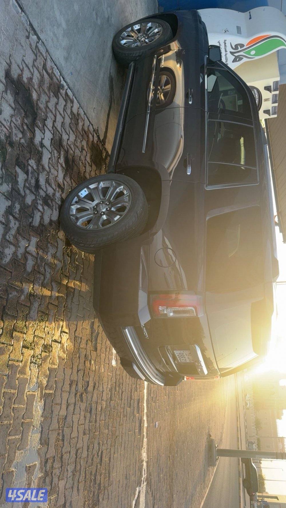 دينالي موديل 2016 صبغ وكالة ماعدا قطة وحده صغيره عداد1551