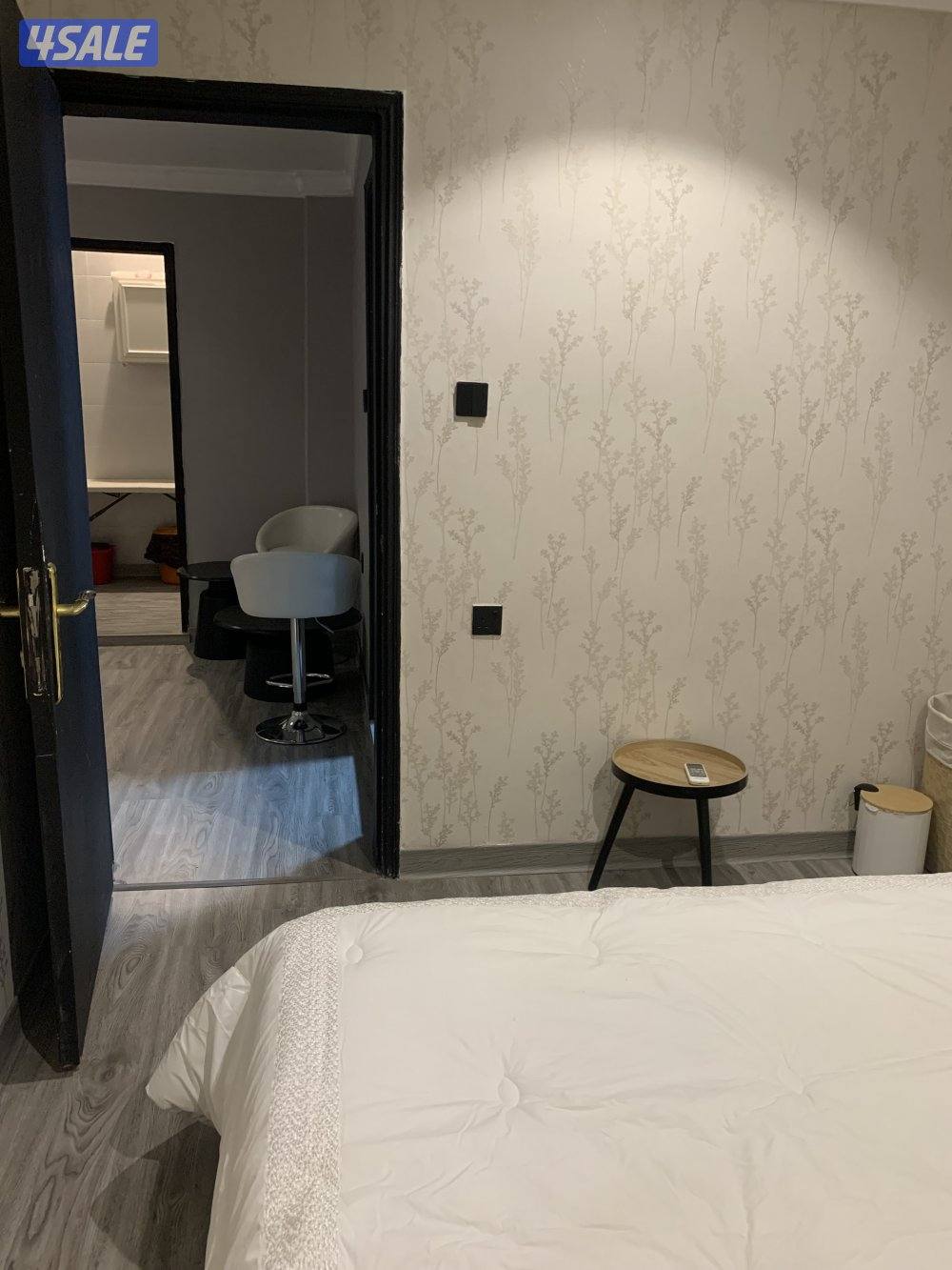 شقه للايجار خلو غرفة وصالة ومطبخ وحمام تشطيب سوبر لوكس يوجد باركنً 🚙🚗4