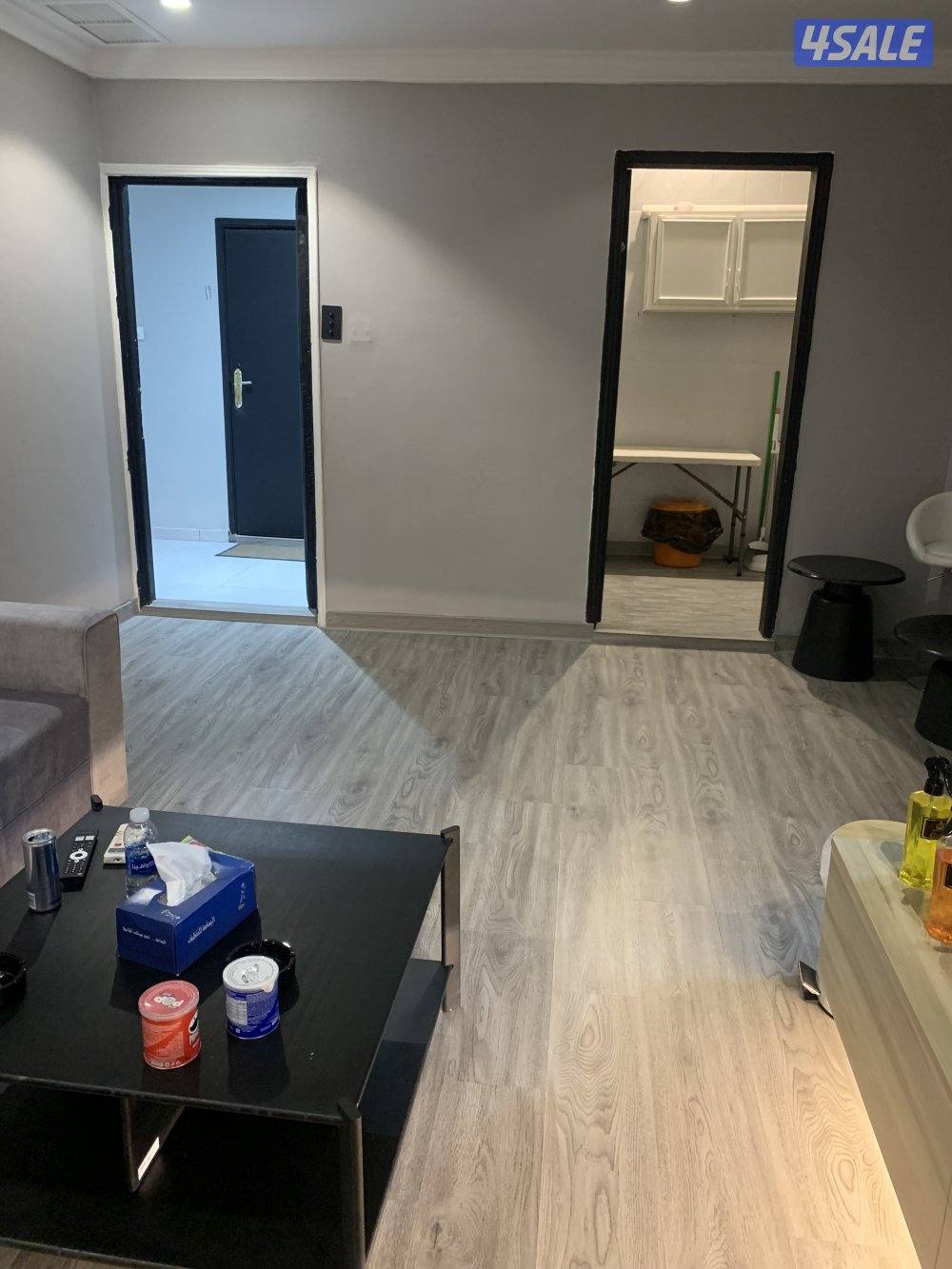 شقه للايجار خلو غرفة وصالة ومطبخ وحمام تشطيب سوبر لوكس يوجد باركنً 🚙🚗5