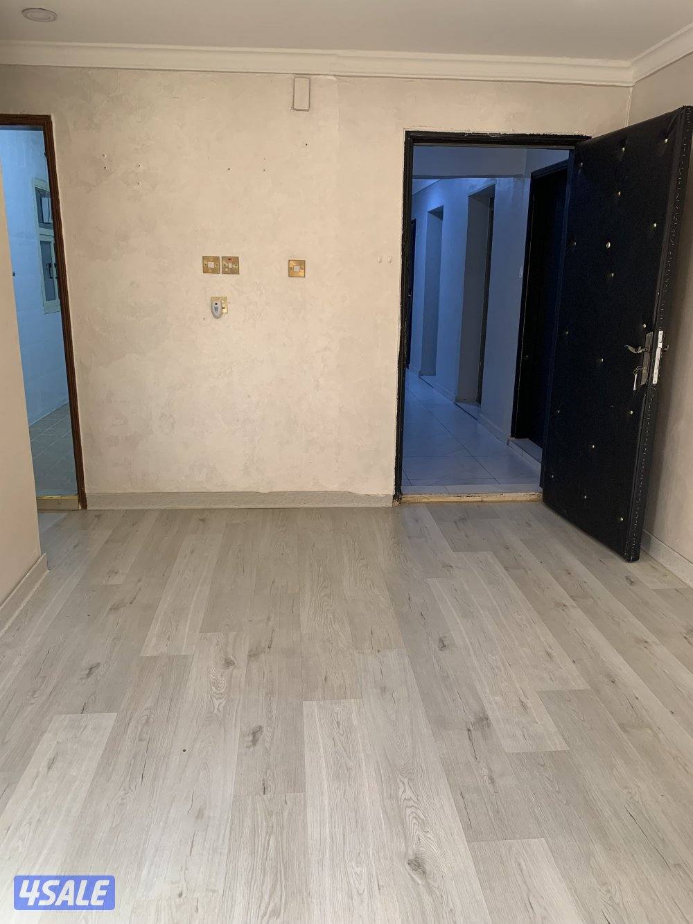 شقه للايجار خلو غرفة وصالة ومطبخ وحمام تشطيب سوبر لوكس يوجد باركنً 🚙🚗9