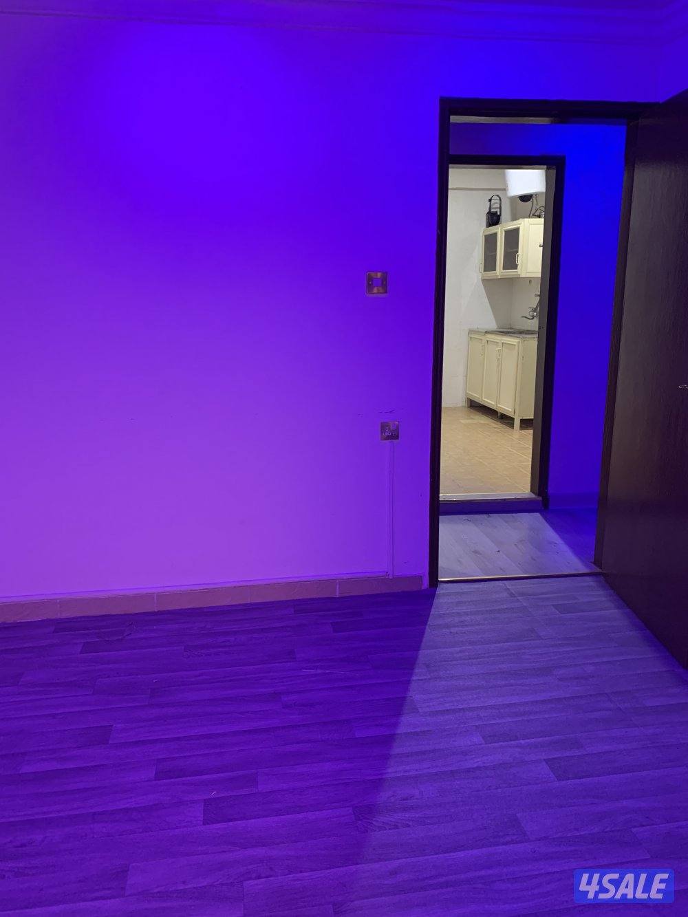 شقه للايجار خلو غرفة وصالة ومطبخ وحمام تشطيب سوبر لوكس يوجد باركنً 🚙🚗10