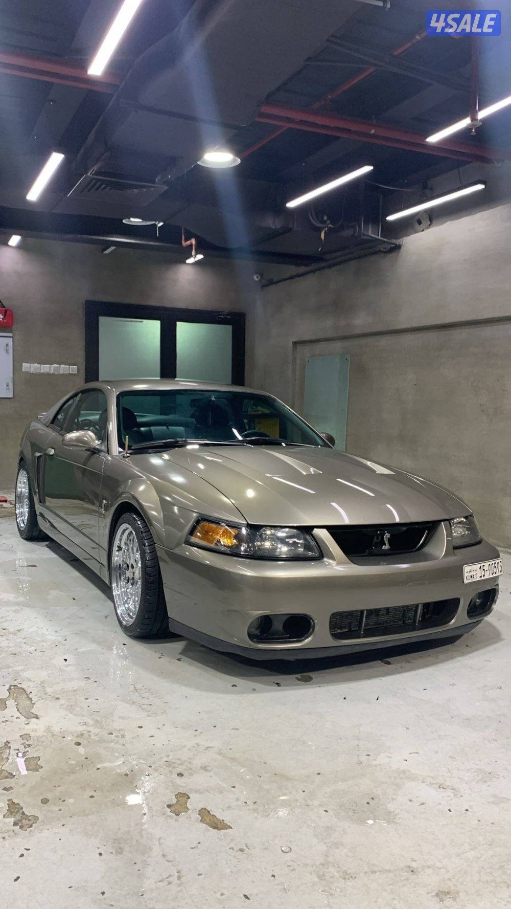 فورد موستنق كوبرا ٢٠٠٣0