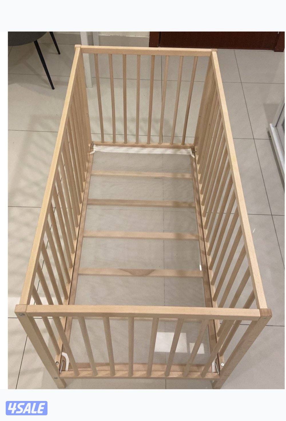 سرير اطفال جديد غير مستعمل بدون فرشه2