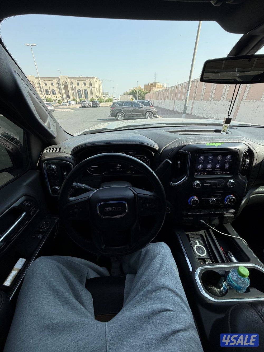 للبيع وانيت سييرا8