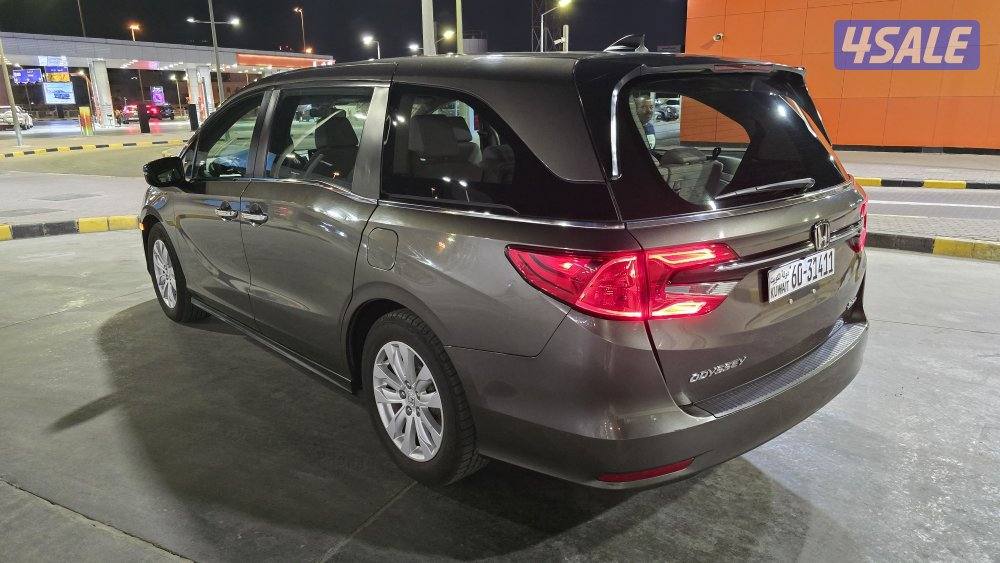 للبيع هوندا أوديسي ٢٠٢١3