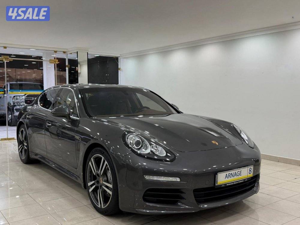 بورش باناميرا S وكالة موديل ٢٠١٤ عداد ٥٣ الف كيلو شرط الفحص0