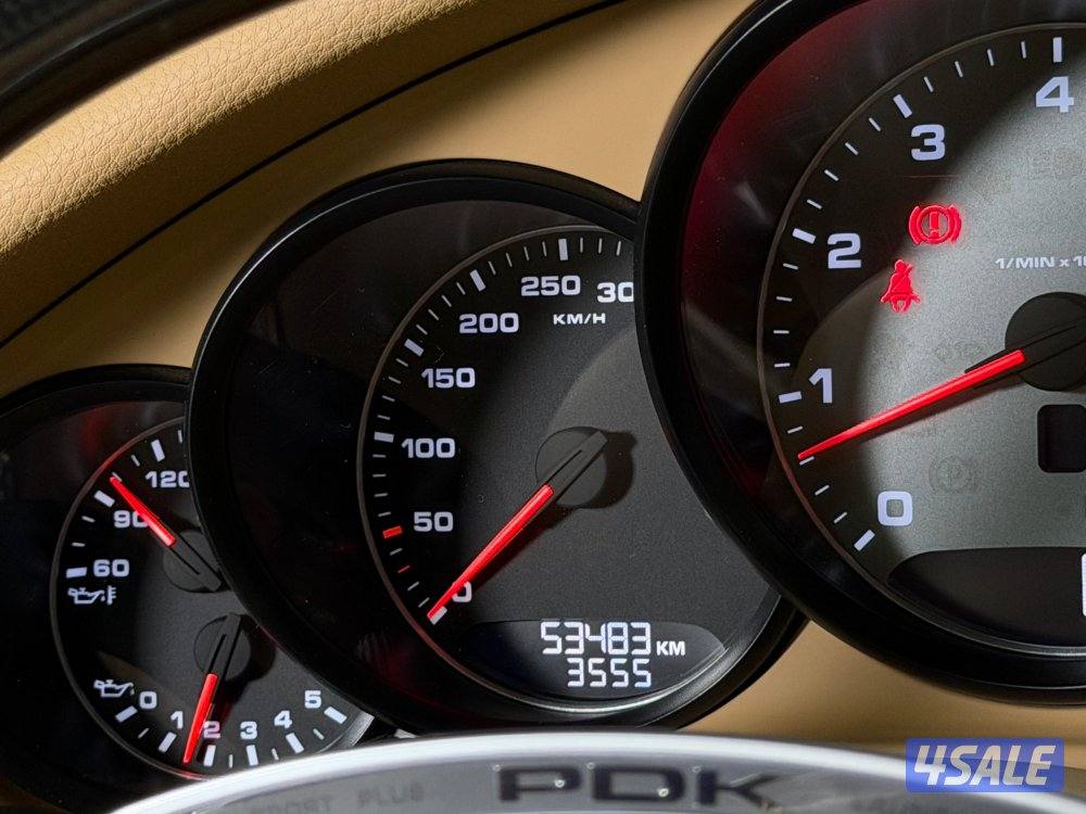 بورش باناميرا S وكالة موديل ٢٠١٤ عداد ٥٣ الف كيلو شرط الفحص8