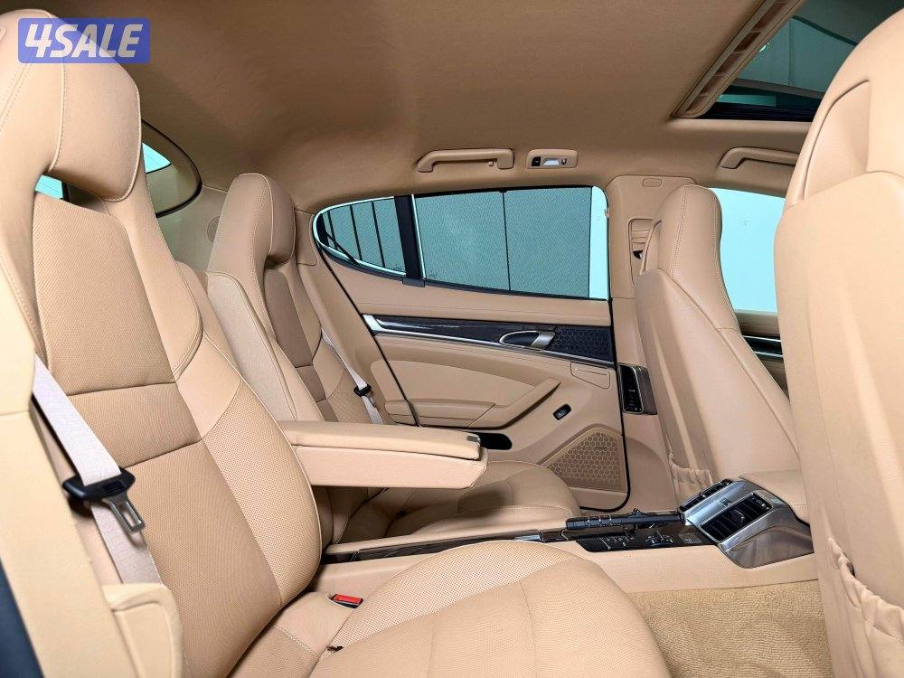 بورش باناميرا S وكالة موديل ٢٠١٤ عداد ٥٣ الف كيلو شرط الفحص12