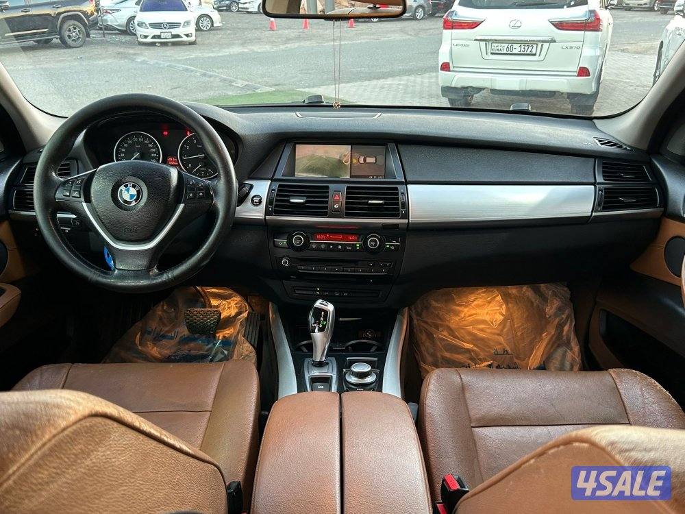 للبيع بي ام دبليو X56