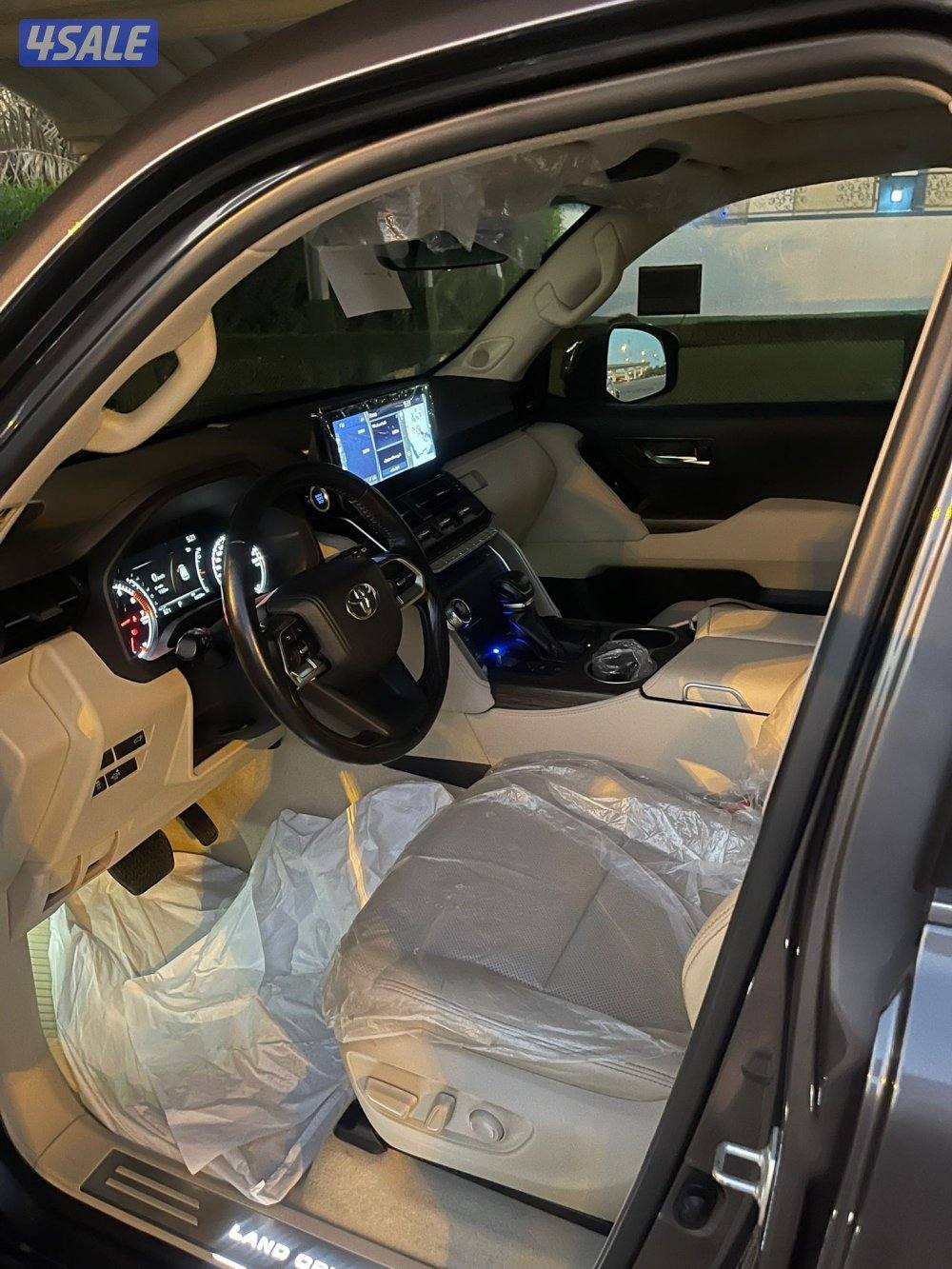 لاند كروز vx4