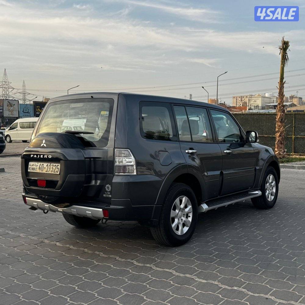 للبيع باجيرو موديل 20163