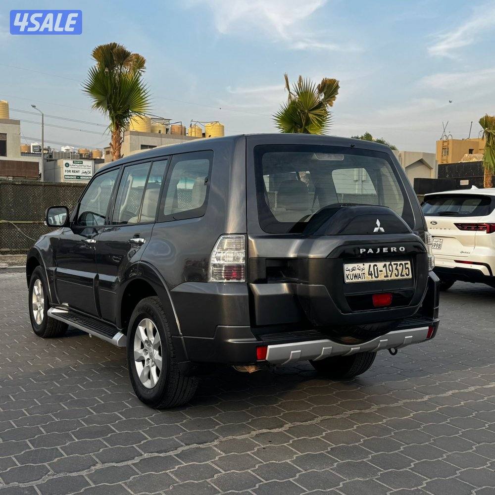 للبيع باجيرو موديل 20164