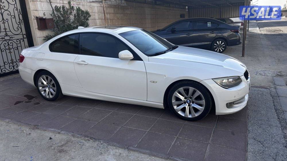 BMW 2012 فئة i3200
