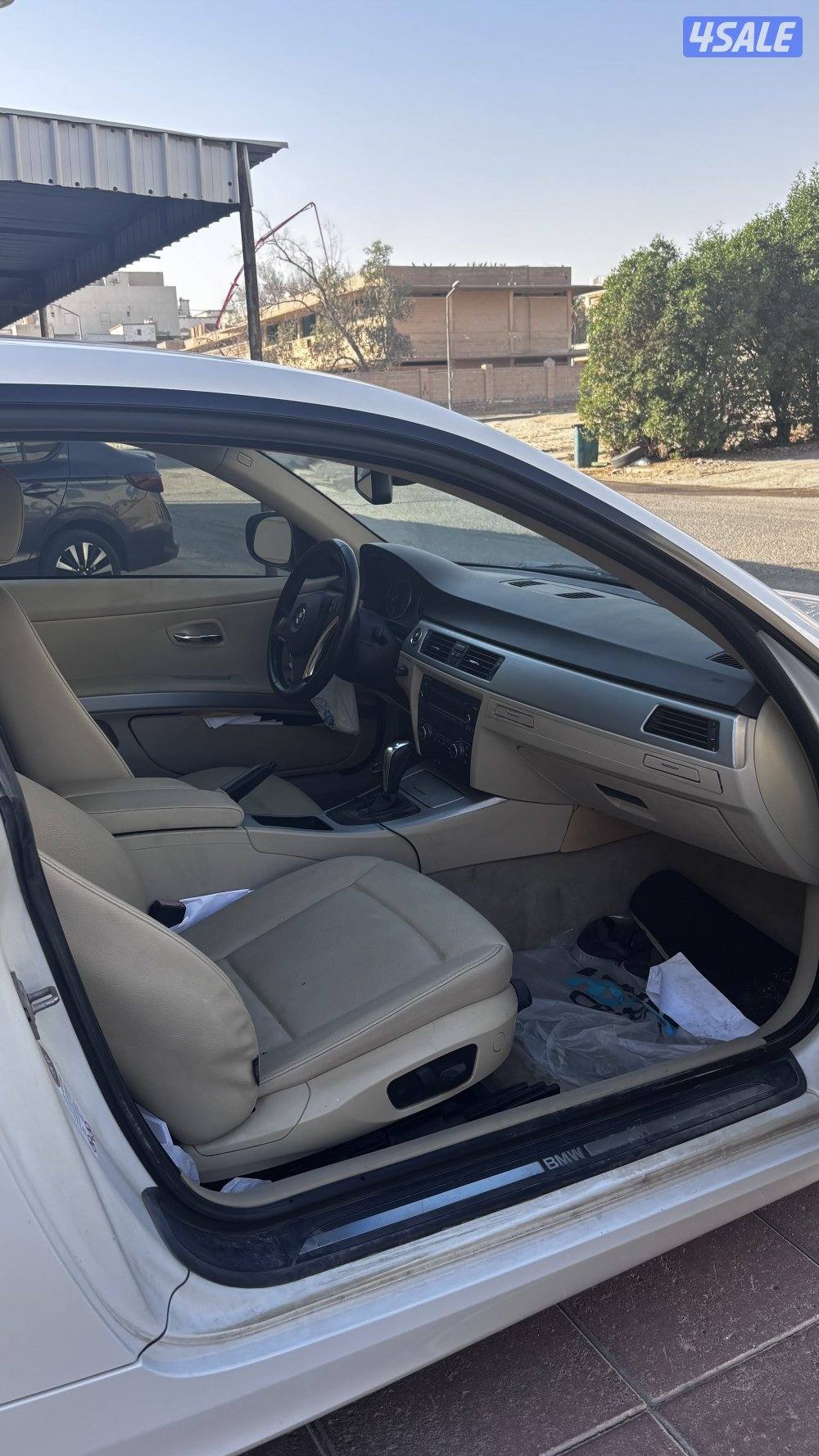 BMW 2012 فئة i3205