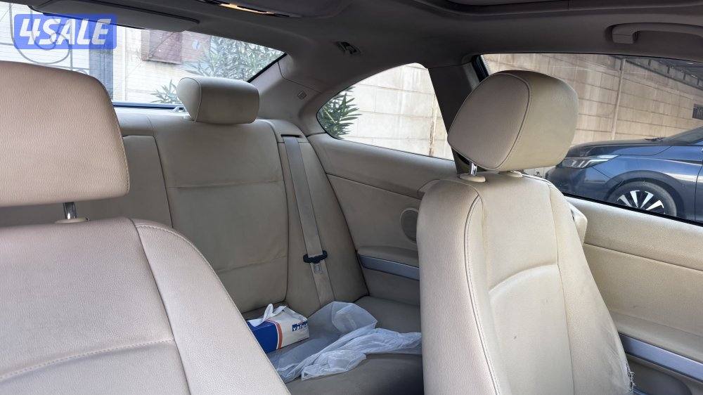 BMW 2012 فئة i3207