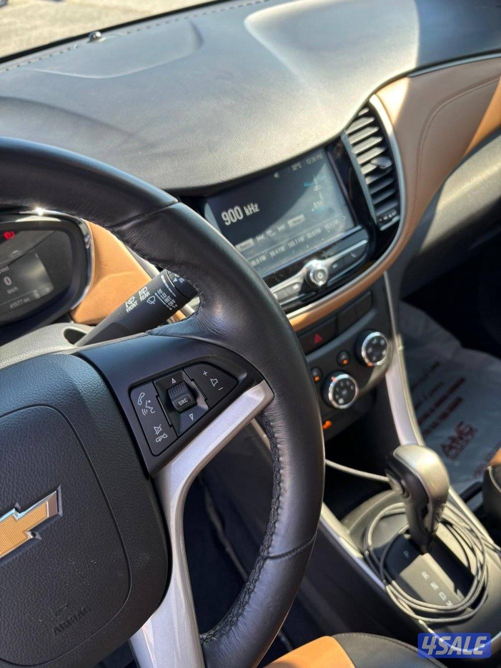 سيارة بحالة الوكالة نظيفة جداً ماشيه 40 الف استعمال يومي6