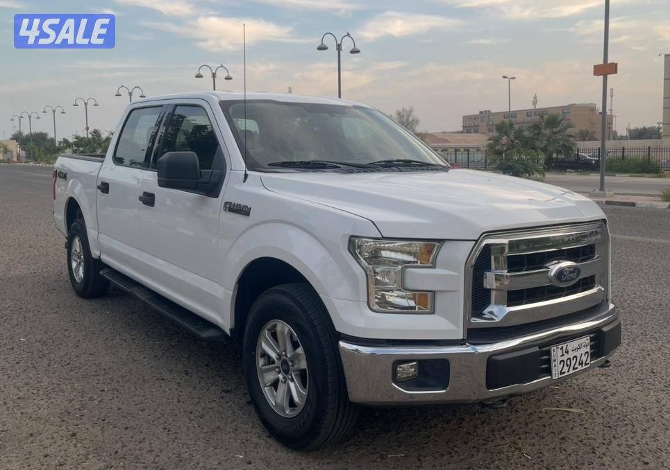 فورد F1502