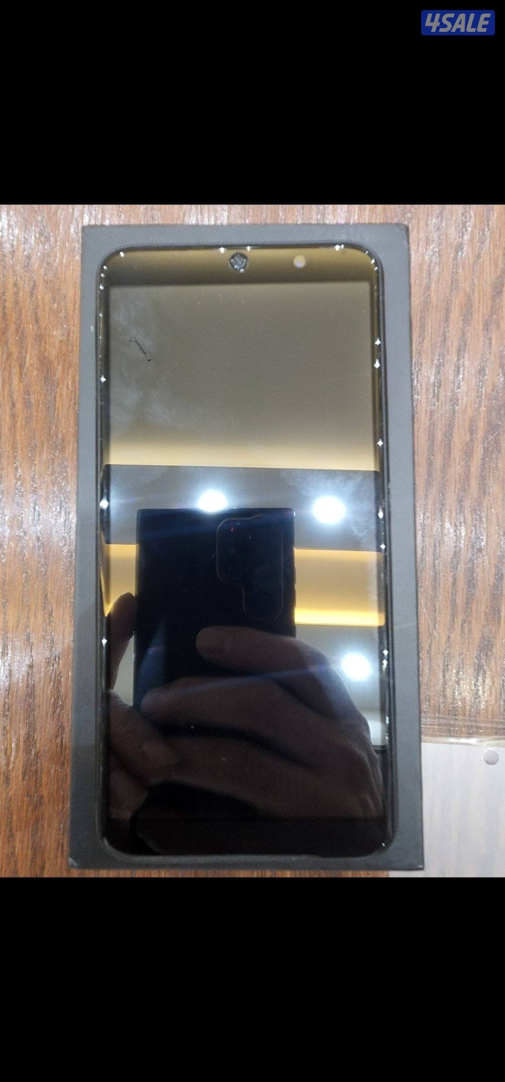 ايفون 14برو ماكس 512 قيقا رام 16 تنزل جميع البرامج  ولاعاب...3