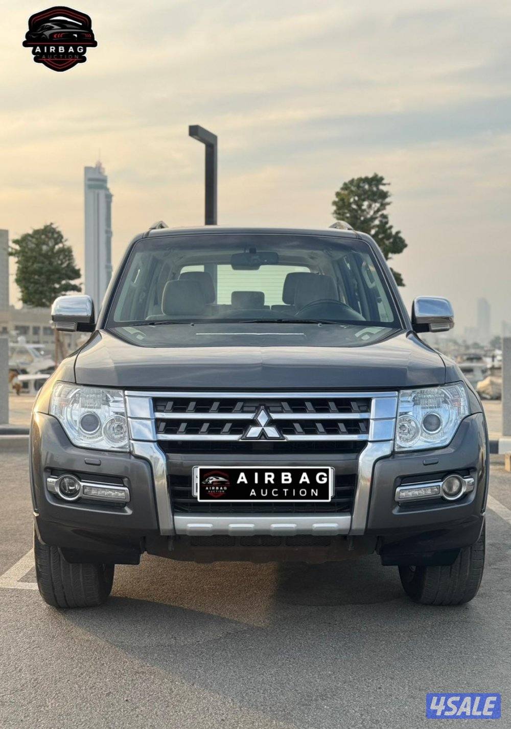 باجيرو موديل 2022 
عداد 100 الف 
ماكينه 3.5 
كامل المواصفات2