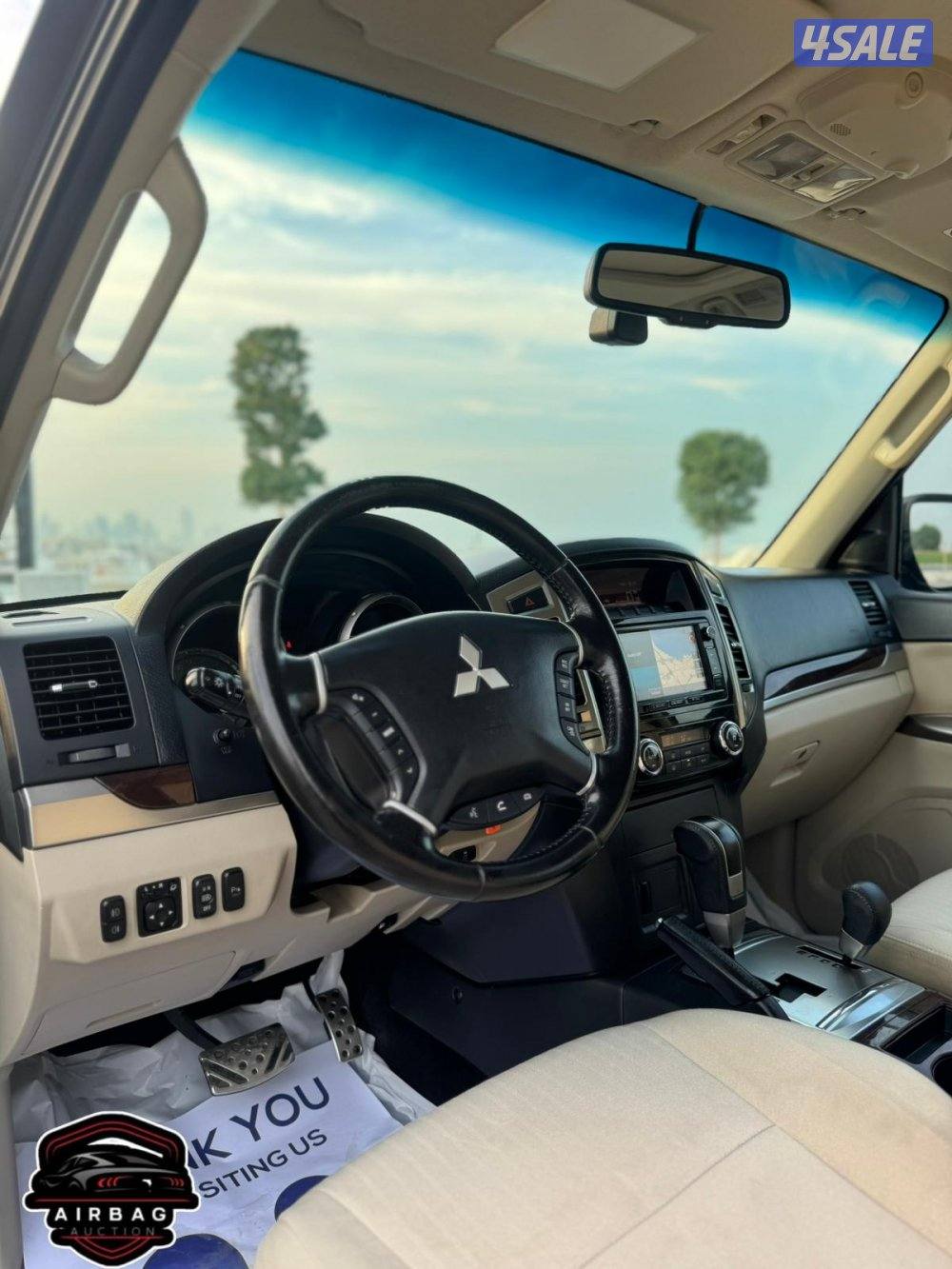 باجيرو موديل 2022 
عداد 100 الف 
ماكينه 3.5 
كامل المواصفات4