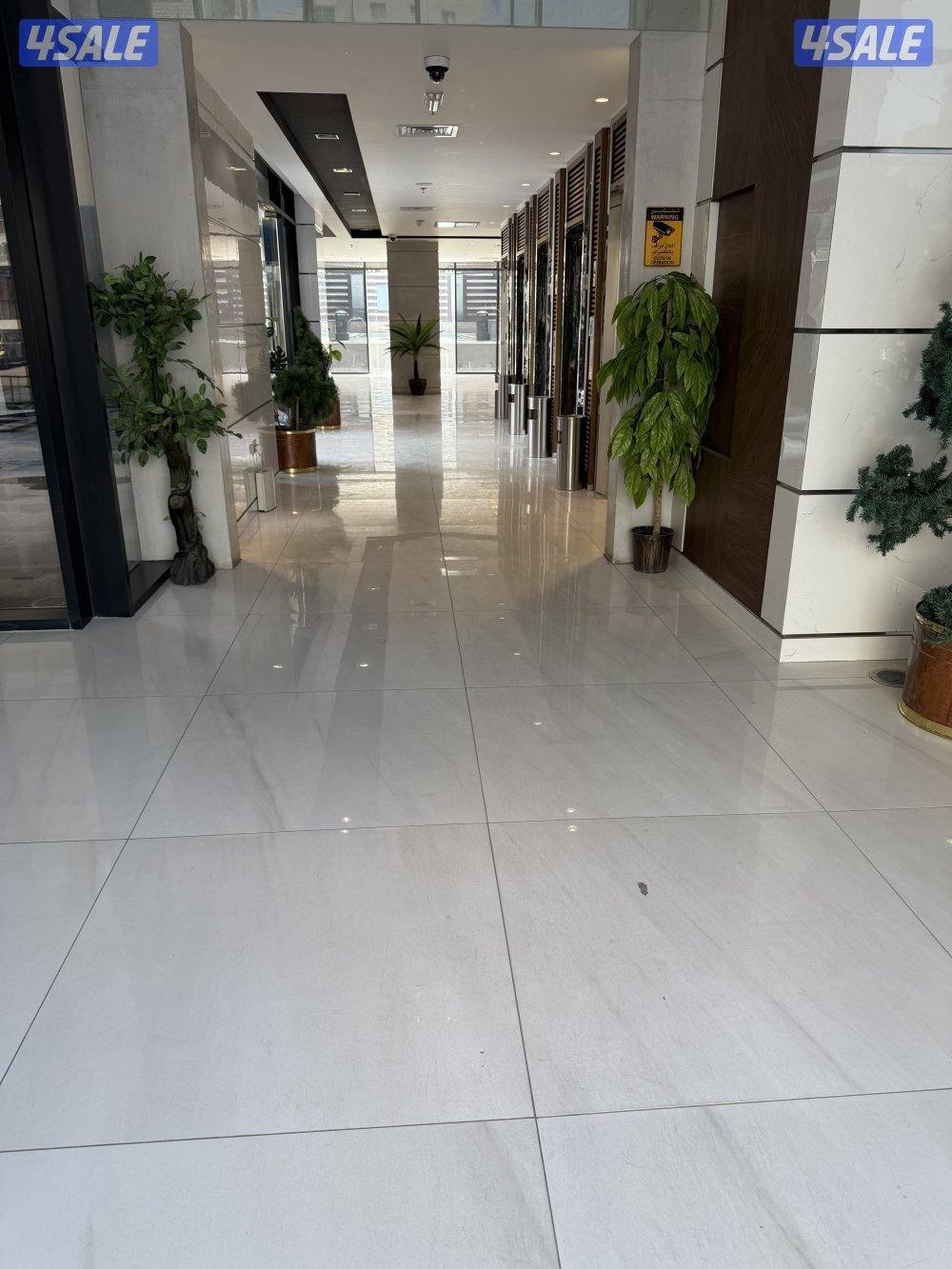 شقه 3غرف وصاله وحمامين ومطبخ بها غرفه ماستر10