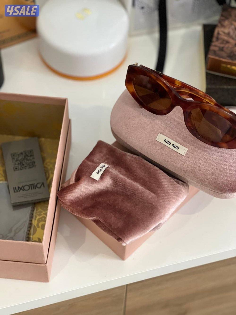 نظارة ماركة ميو ميو1