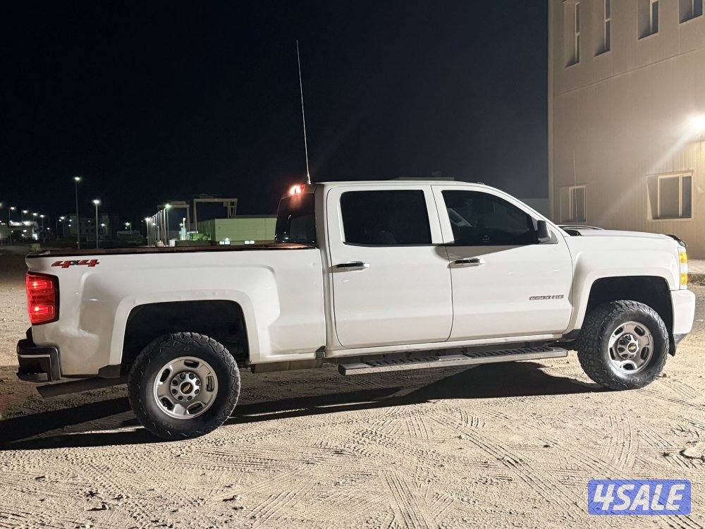 للبيع سلفرادو hd2500 موديل ٢٠١٩0