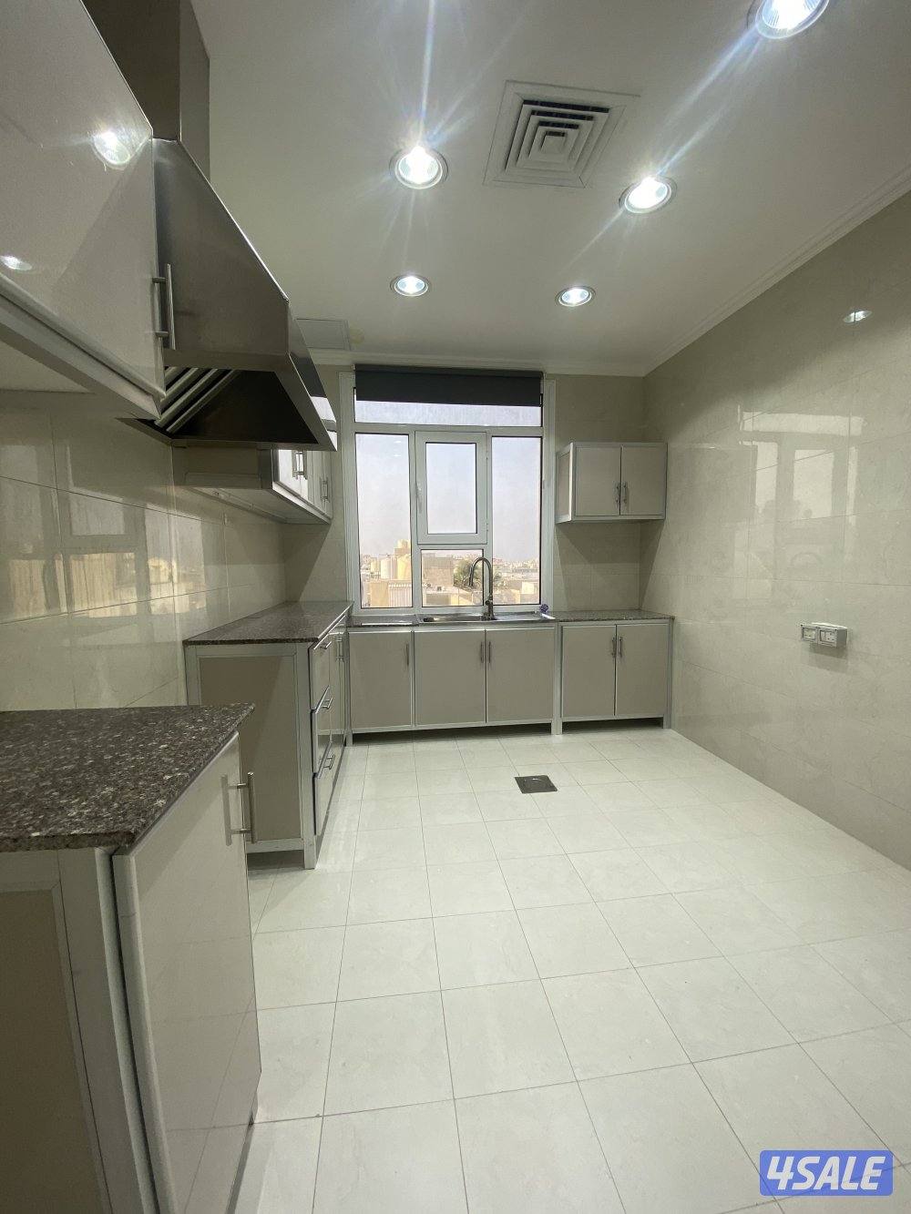 للايجار شقه كبيره الصباحيه ق1تشطيب جديد5