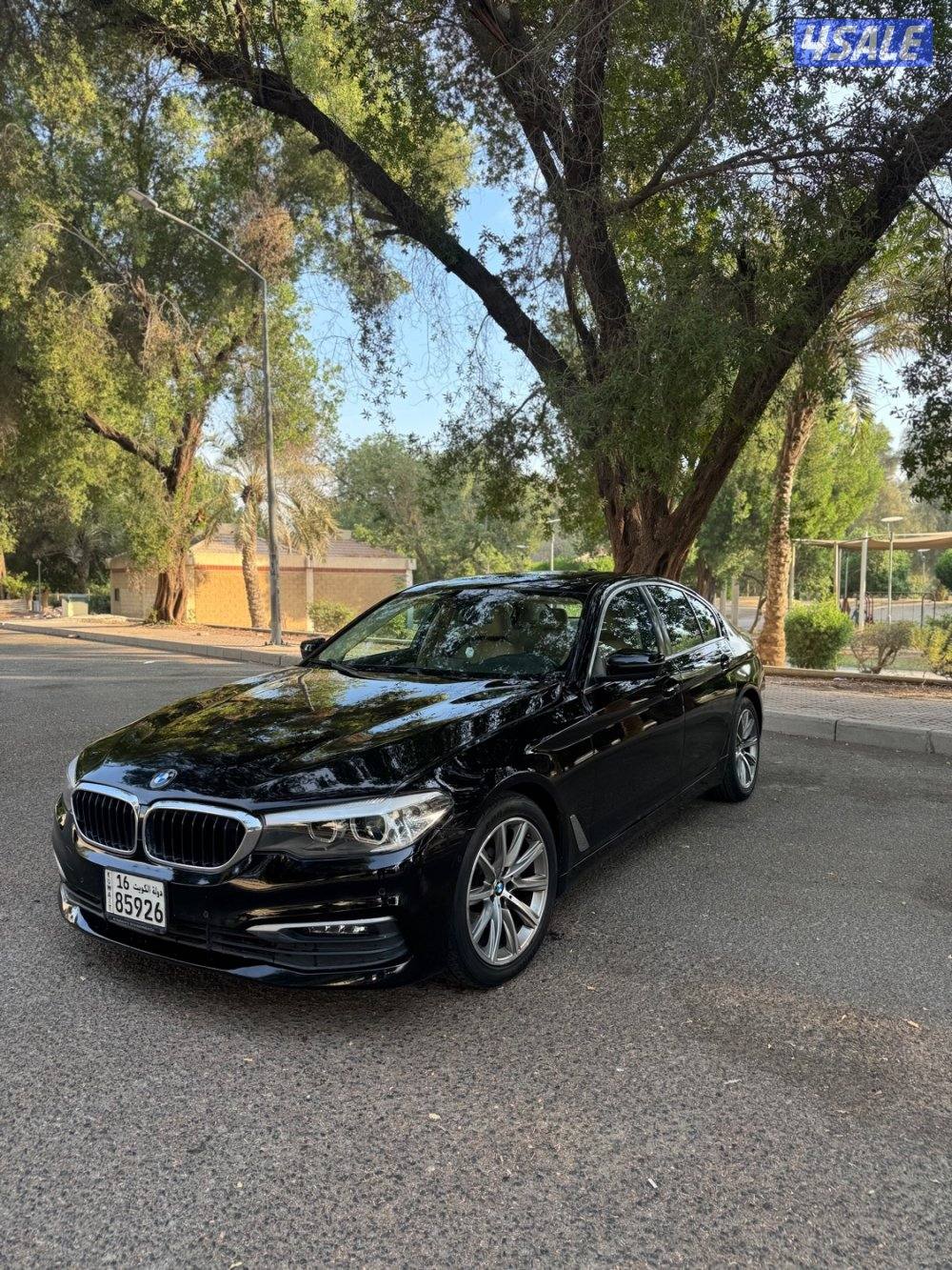 للبيع BMW 520i مديل 2019 ماشي 140 الف2