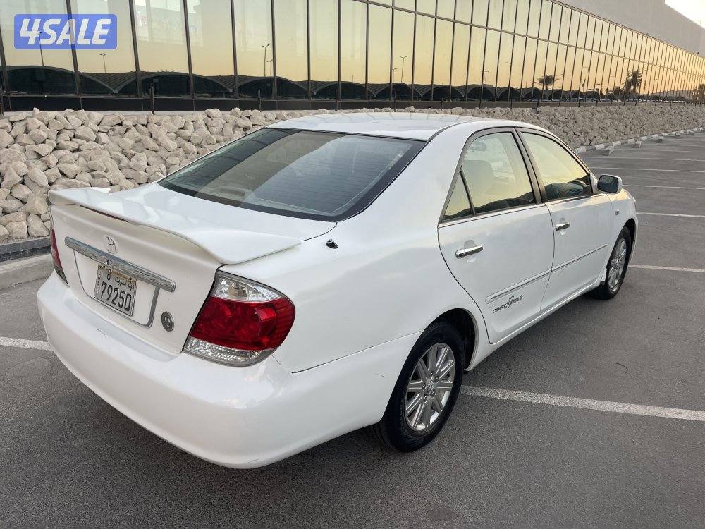 كامري ٦ سلندر8