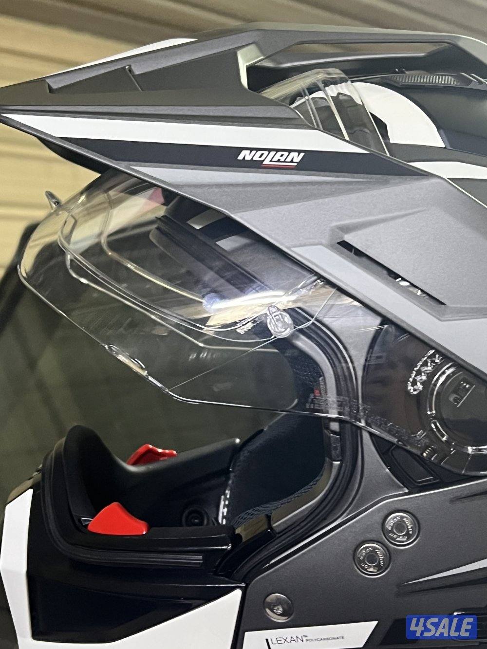 للبيع خوذه جديده8