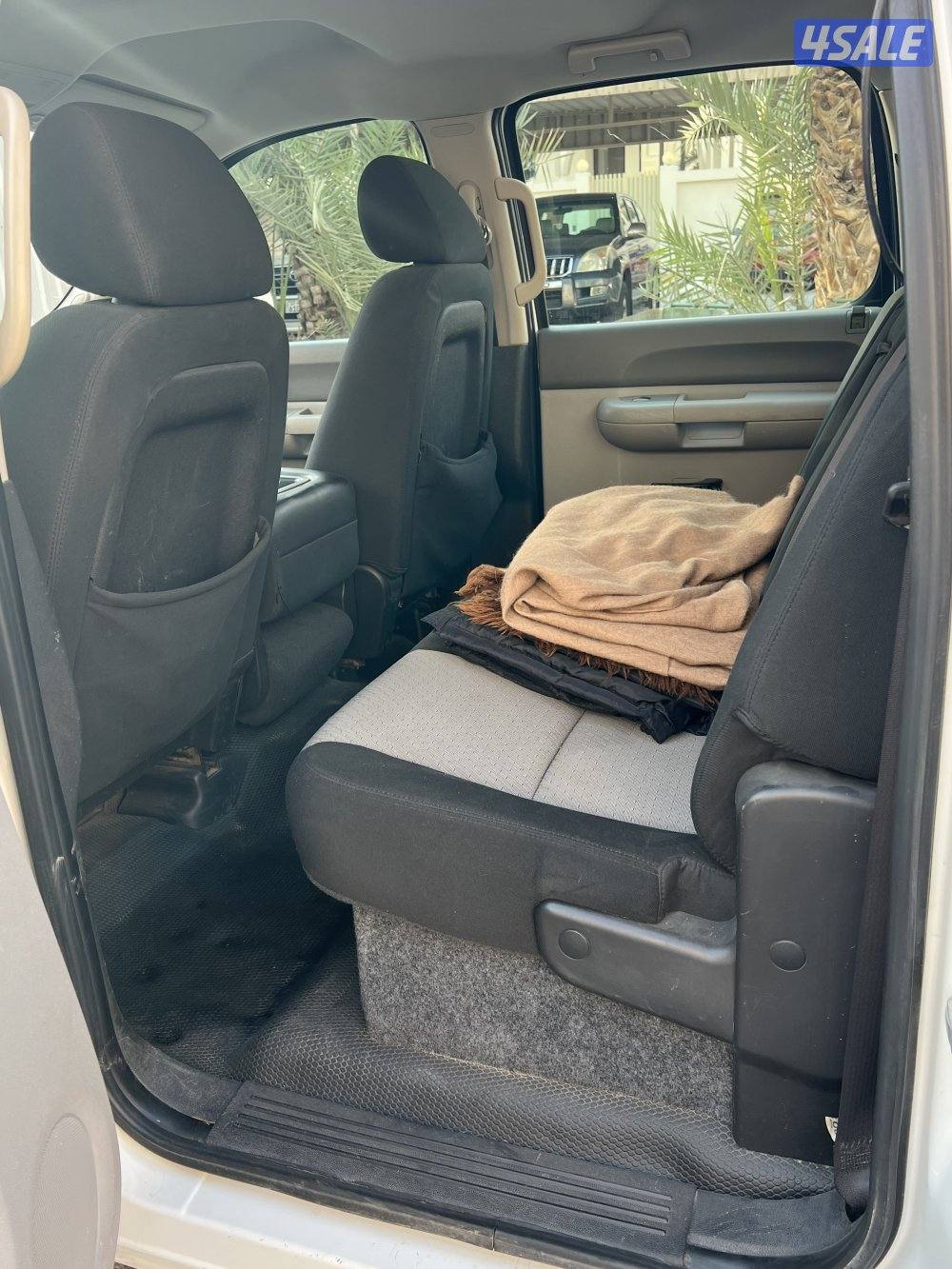 للبيع وانيت سيرا 2500HD3