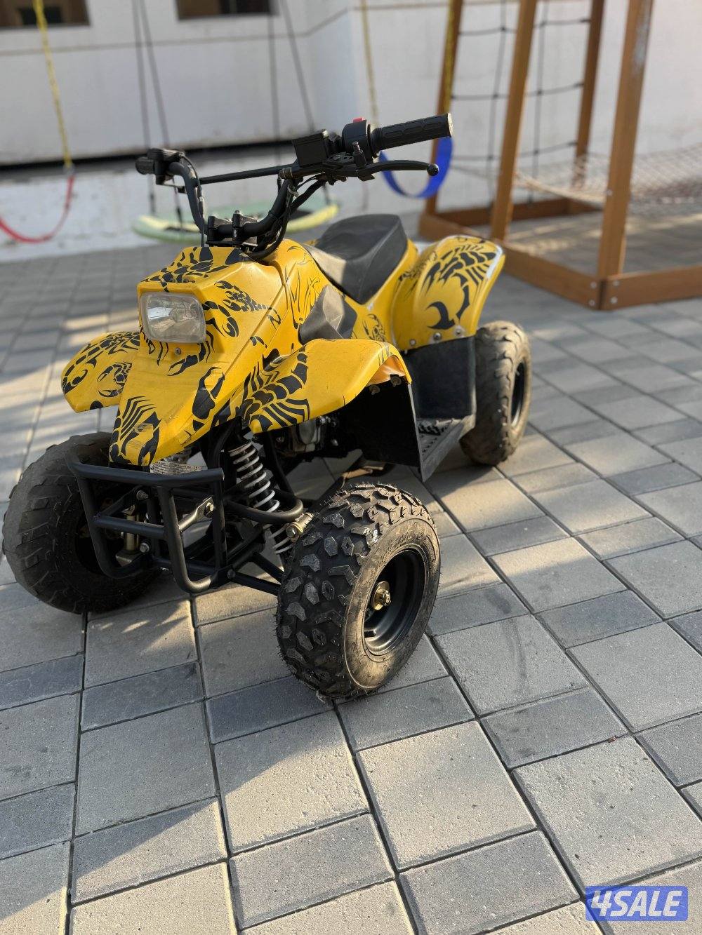 للبيع بقيان حجم 100 cc4