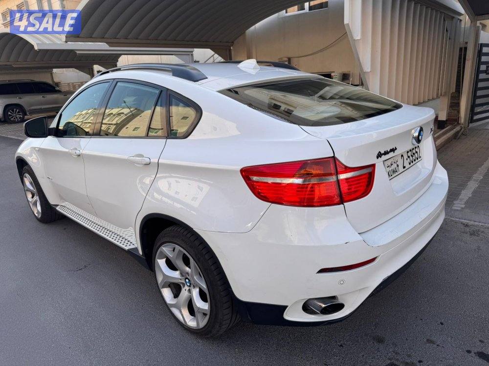 بي ام X60