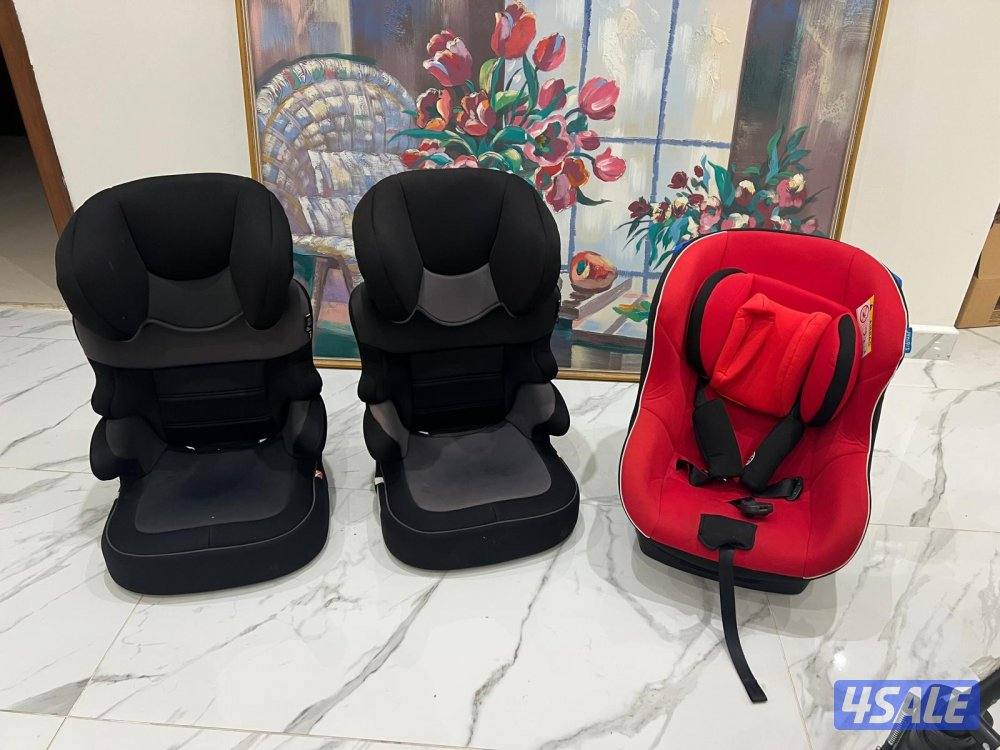 للبيع عربانة و كراسي اطفال0