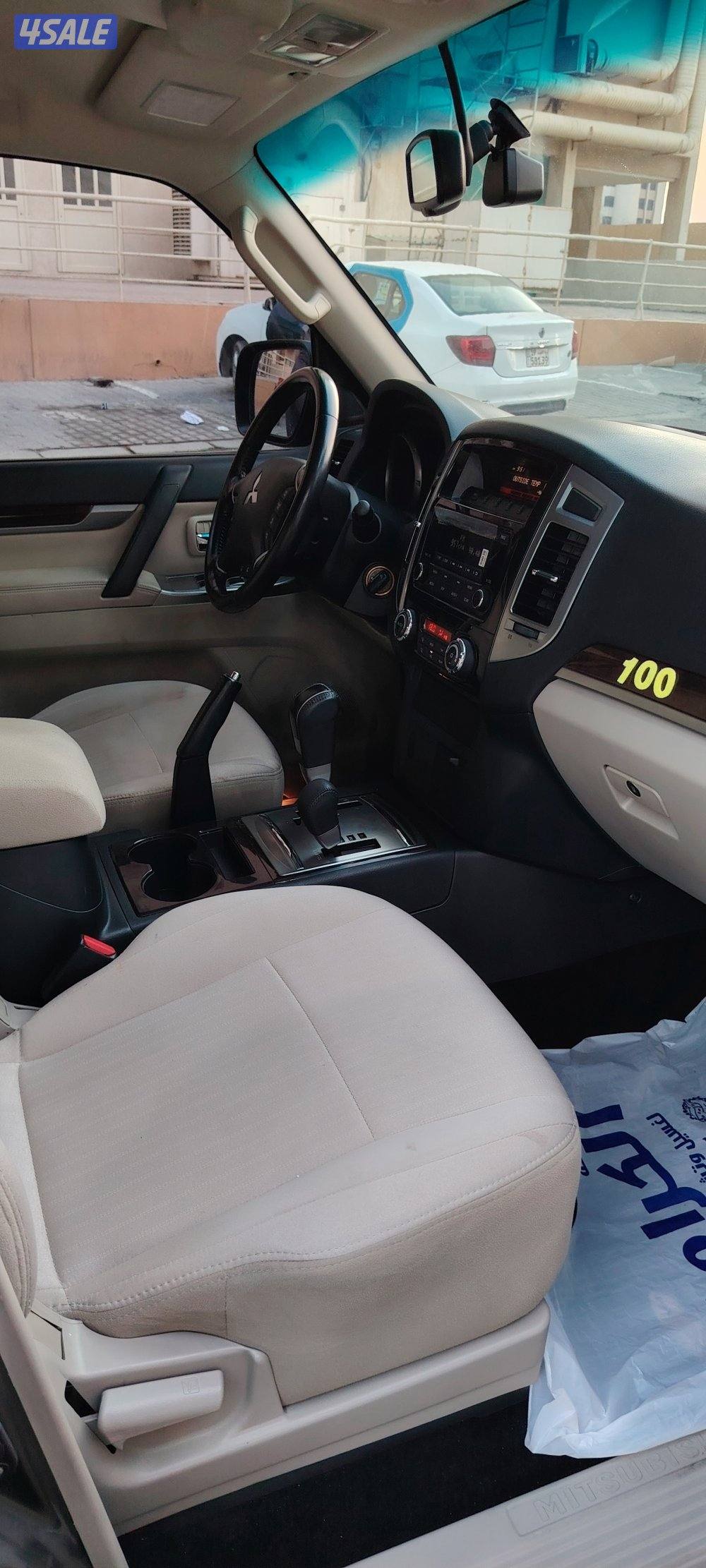 للبيع باجيرو 2020  شرط الفحص5