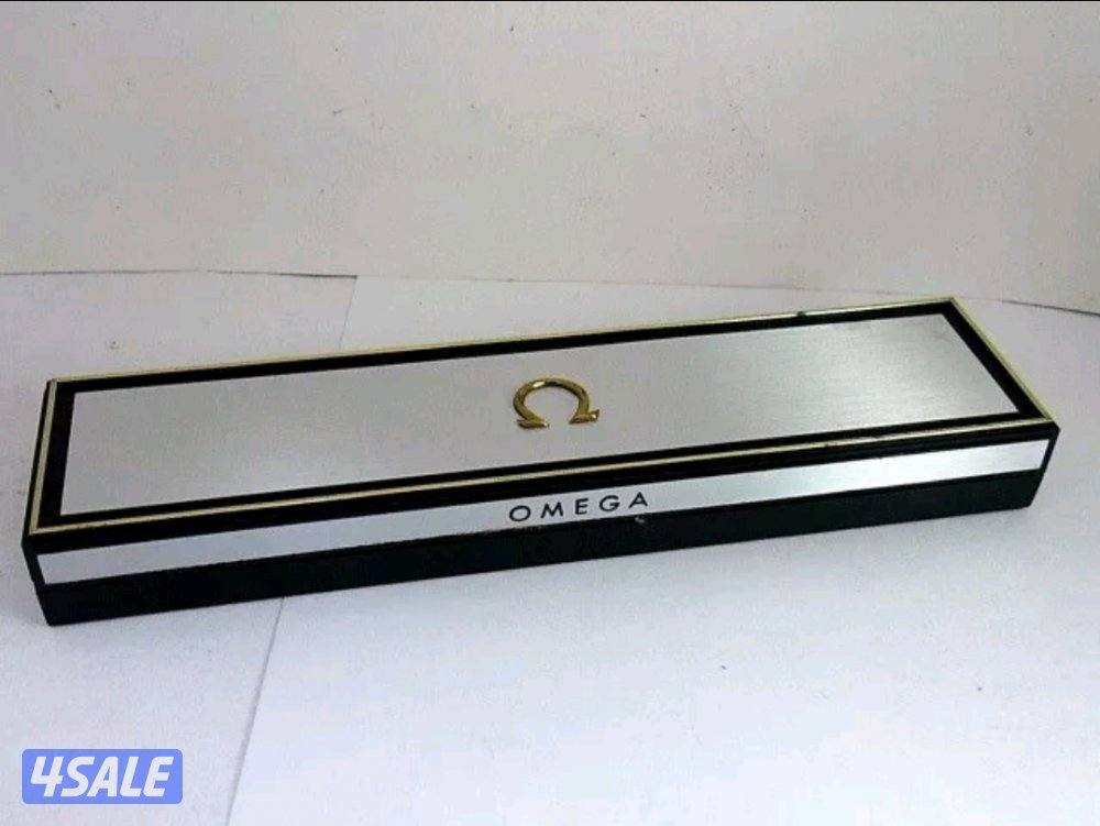 Omega Box 1960s3