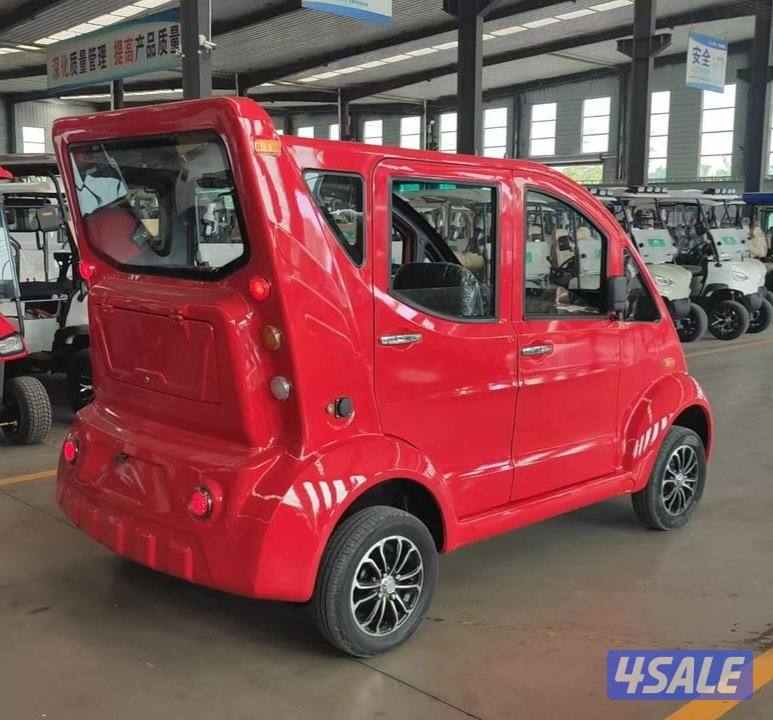 للبيع سيارة جولف كار جديدة1