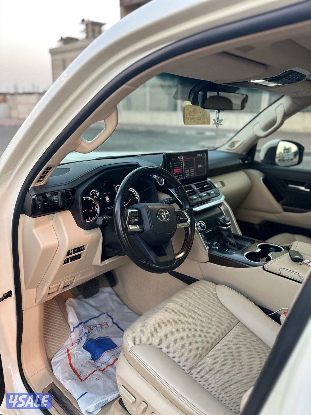 لاند كروزر ايرو اس2