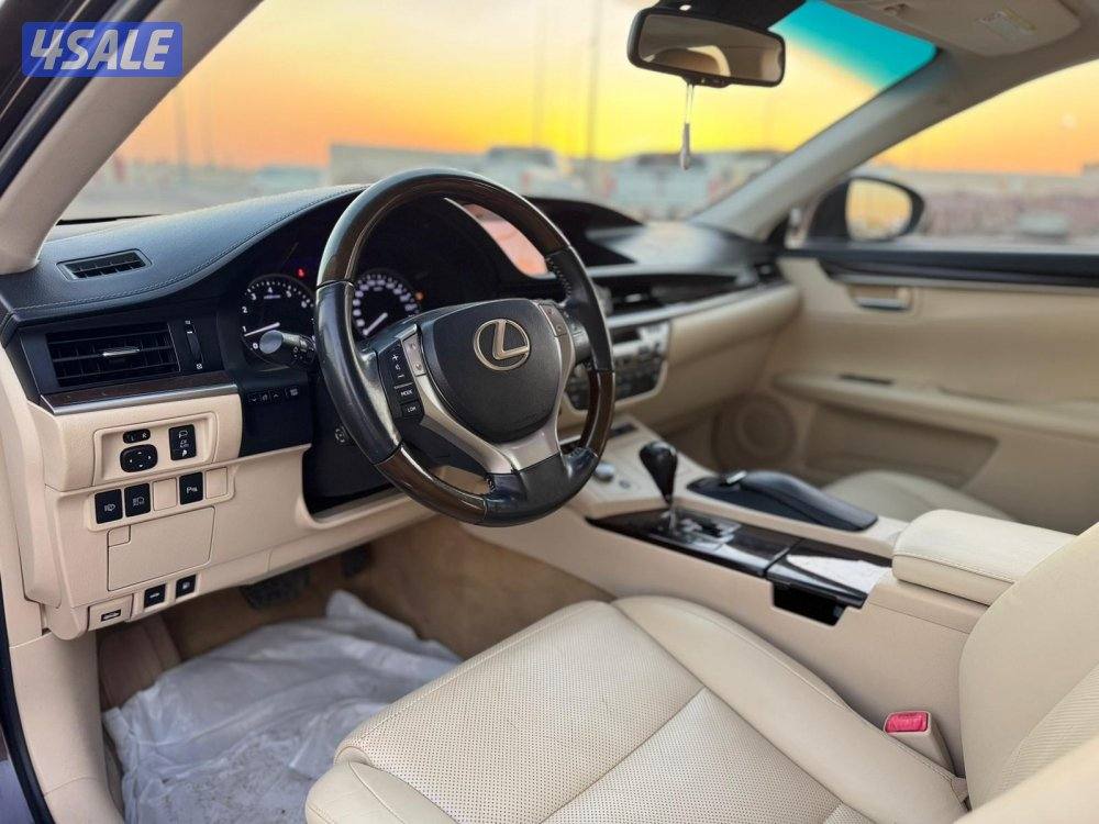 لكزس ES350 وارد الساير 2013 عداد قليل6