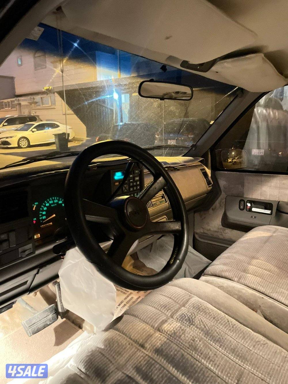 للبيع سوبربان موديل 1994 ماشي 1952