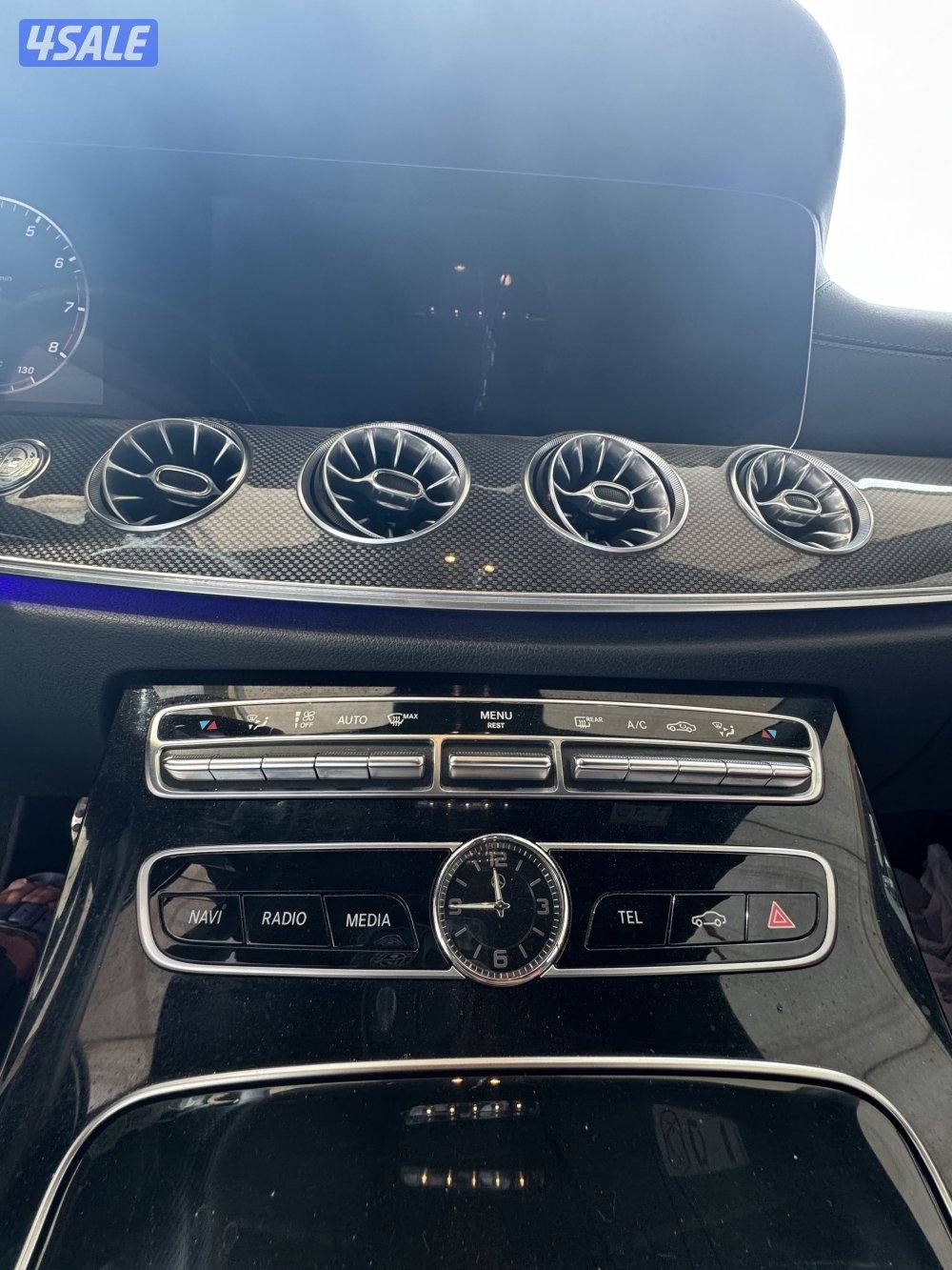 للبيع مرسيدس E300 الي يدور النظيف8