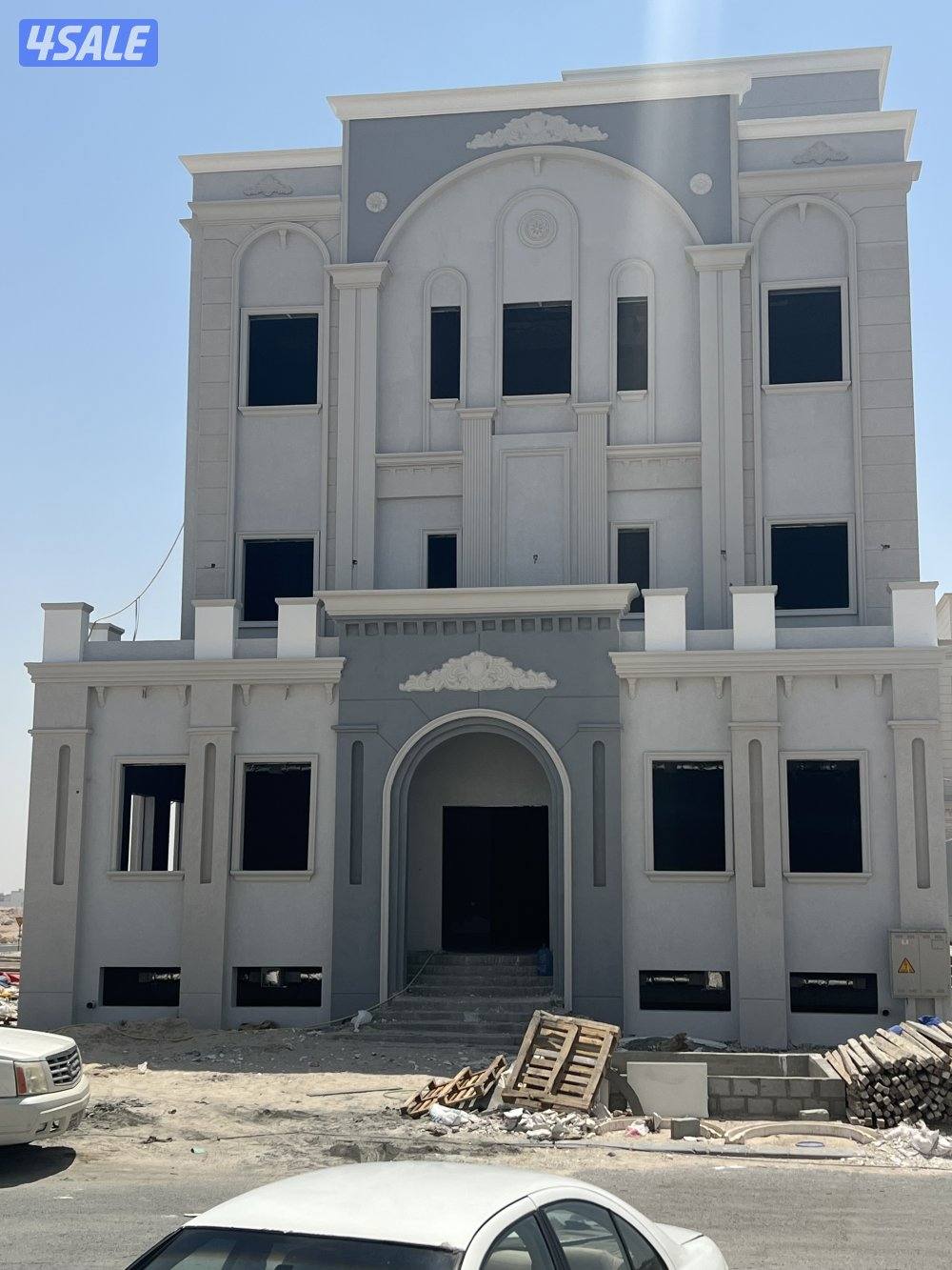 مقاولات عامه وتشطيبات وترميمات شغل يرضي ربنا قبل العميل خبره 13سنه3