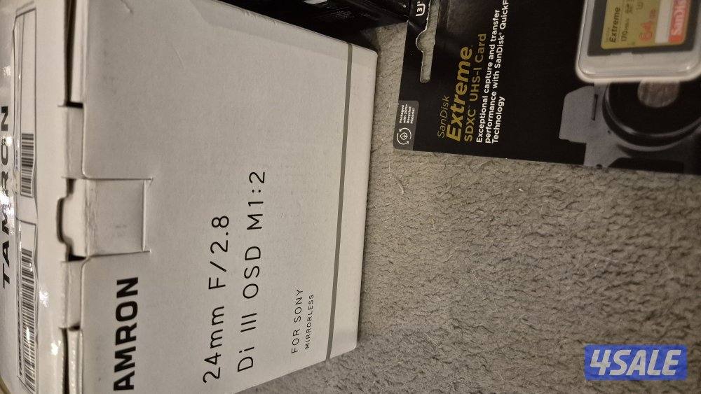 Sony alpha 7c compact Full-Frame Mirrorless Camera + Tamron 24mm F/2.83