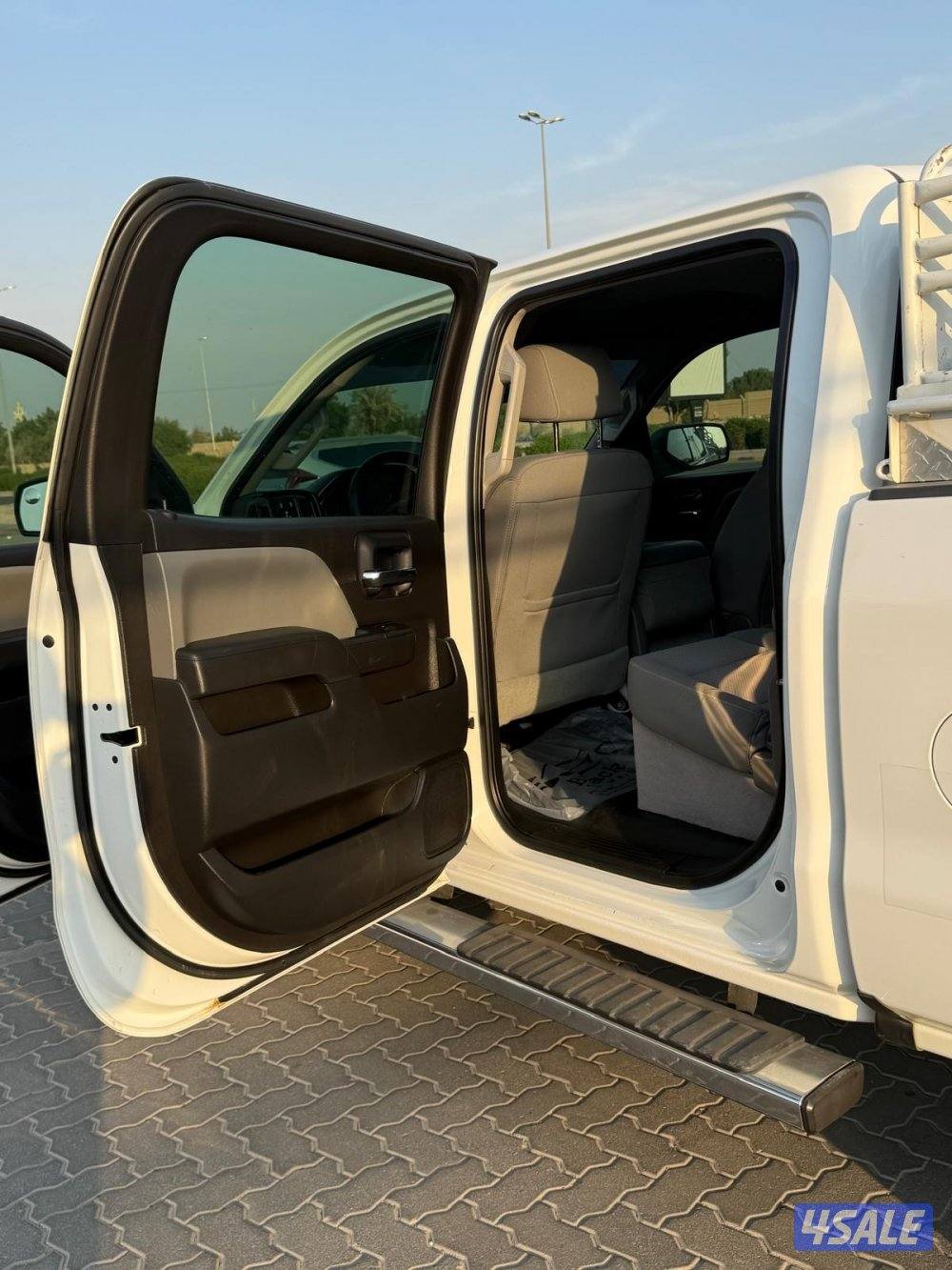 للبيع جمس HD 201611