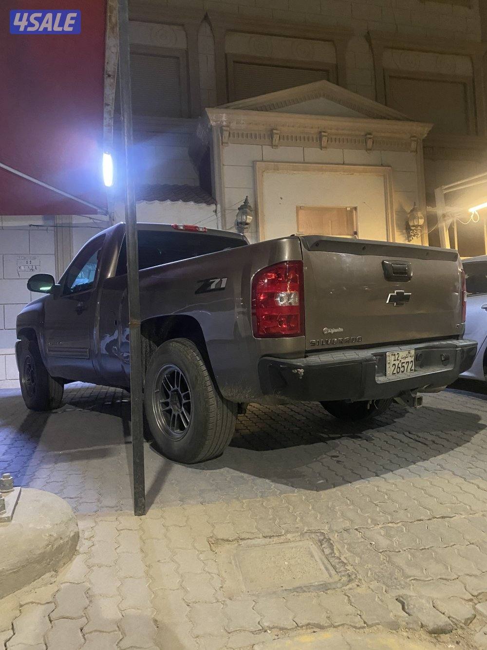 للبيع وانيت 2012 ماشي 470 الف مكينه كبيره 6 غيار غير قابل للمساومة2