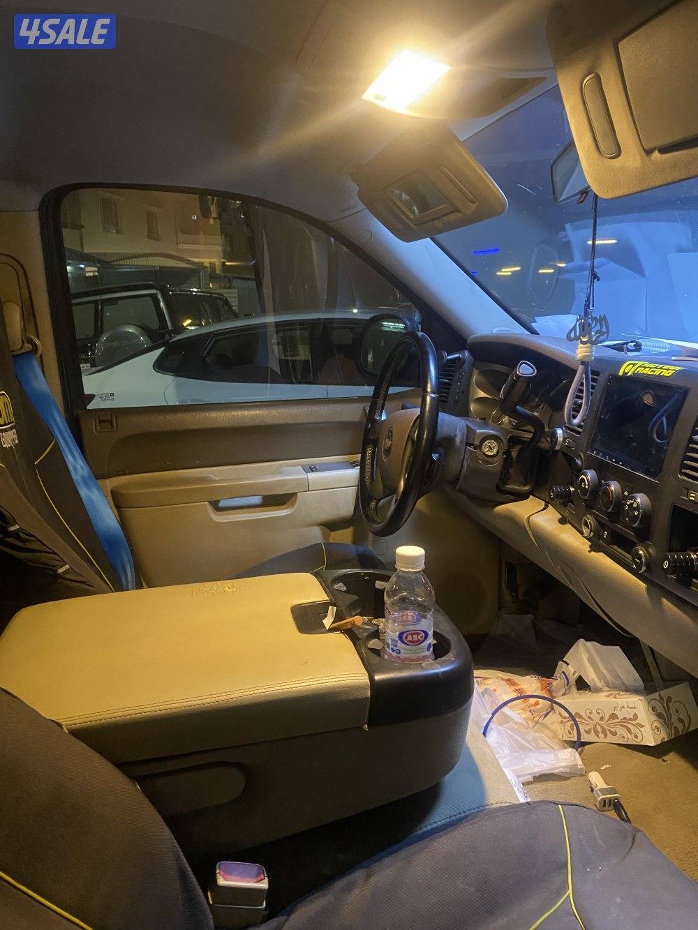 للبيع وانيت 2012 ماشي 470 الف مكينه كبيره 6 غيار غير قابل للمساومة4