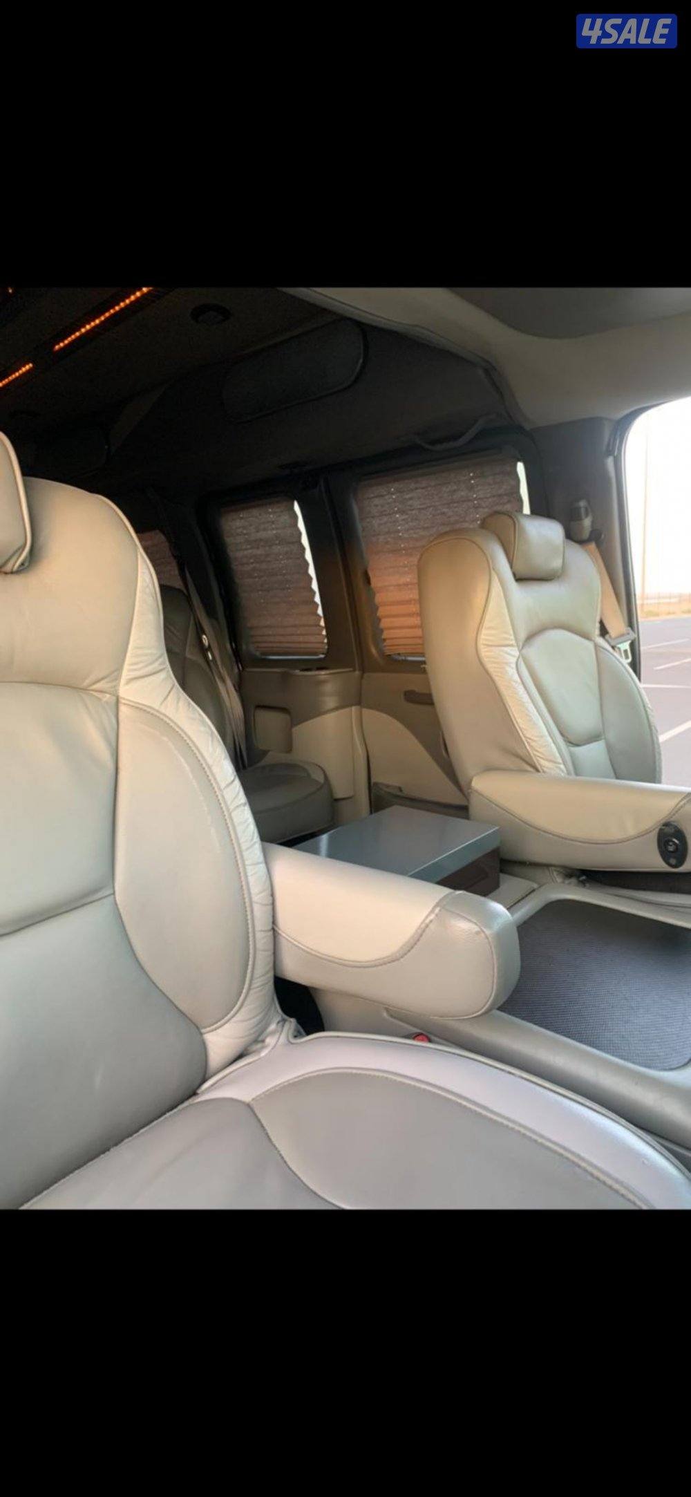 للبيع فان GMC9