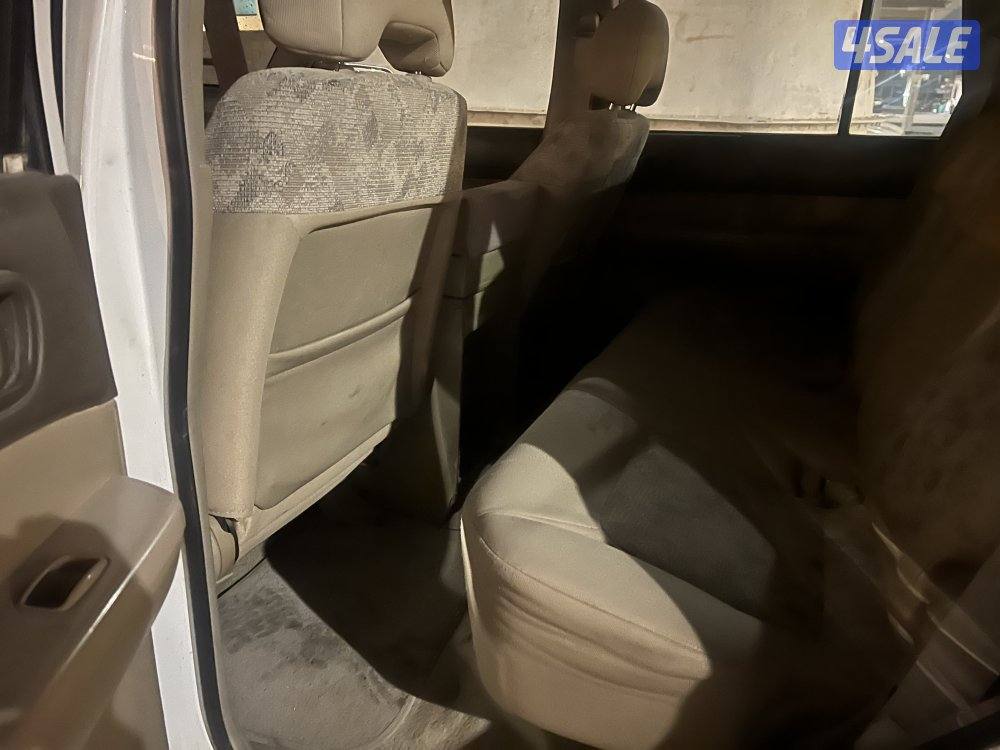 نيسان سفاري ١٩٩٨2