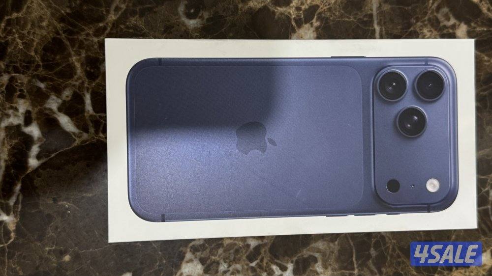 للبيع ايفون 17 بروماكس 512 gb الجهاز جديد بالكرتون0